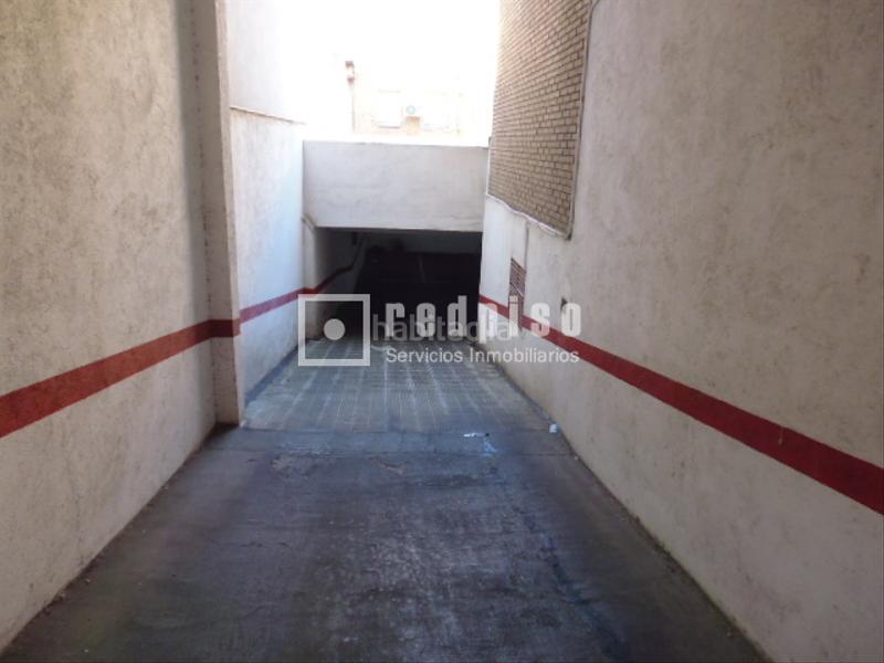 Foto 77d6cc87-6887-44f7-8171-c61ac4d8ed94. Lloguer aparcament cotxe a jose villena 4 a Ventas Madrid