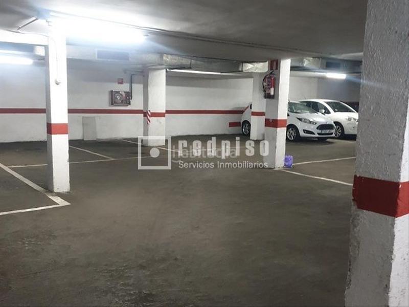 Foto bfc00ebb-3c35-49d7-8dba-c7c889242fa8. Miete autoparkplatz in jose villena 4 in Ventas Madrid
