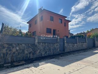 Xalet en B 73. Chalet en las villas de sotomosila