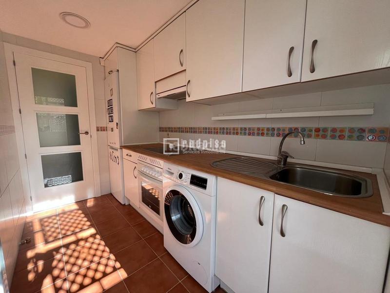 Foto a777625d-5bec-4352-9ac1-b0052ea5f9d9. Flat with heating in Ventas Madrid