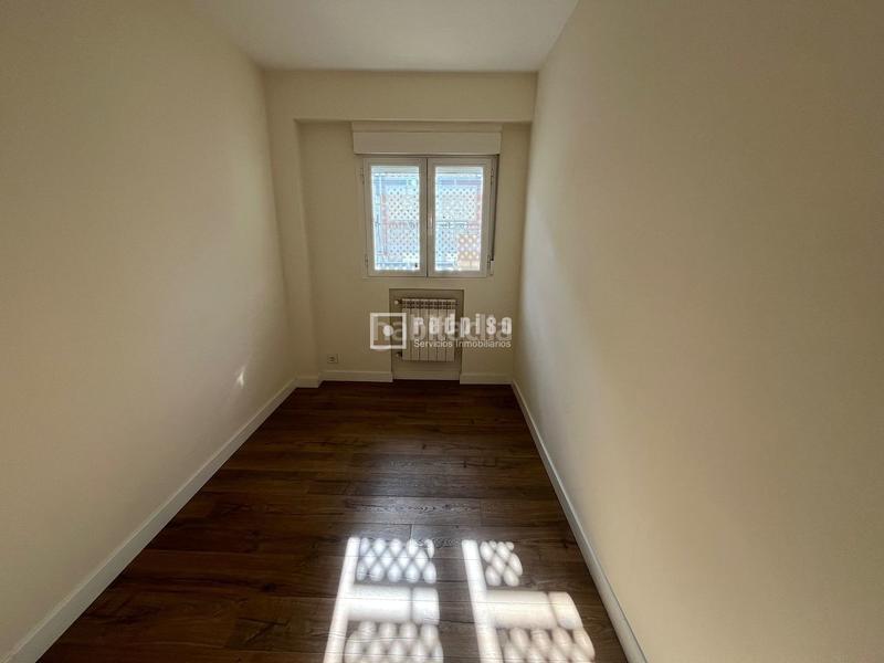 Foto c18c3349-bfd8-4434-8684-5d12e2c90e61. Piso en Ventas Madrid