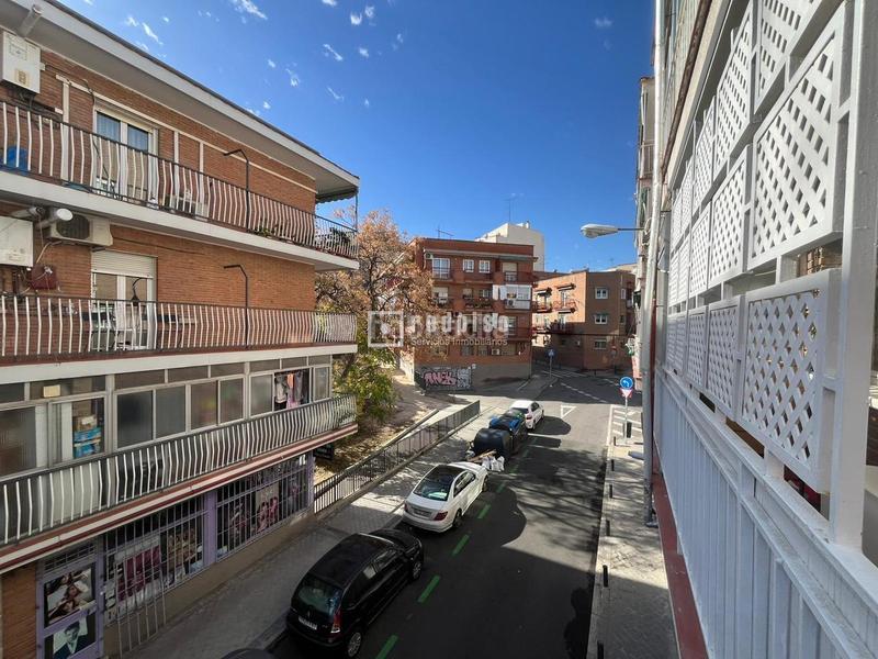 Foto c3e0040d-5a56-46ef-8016-202234a88c7d. Piso en Ventas Madrid