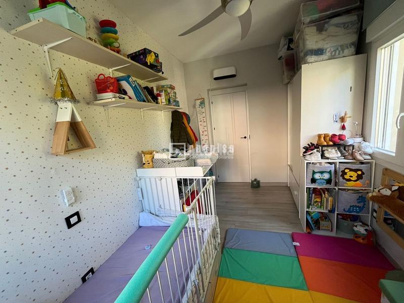 Foto 3eb93f5a-fa3b-4593-98de-4a5b575bd6f5. Pis amb calefacció a Ventas Madrid