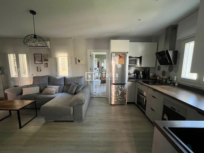 Foto f2c4dcee-672d-48d7-af01-0396f5dc9f57. Pis amb calefacció a Ventas Madrid