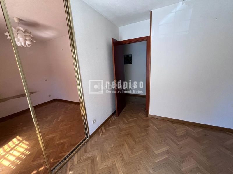 Foto 3dfc4878-0a08-4e96-b6b7-701cfe7649cc. Pis amb calefacció aparcament a Ventas Madrid