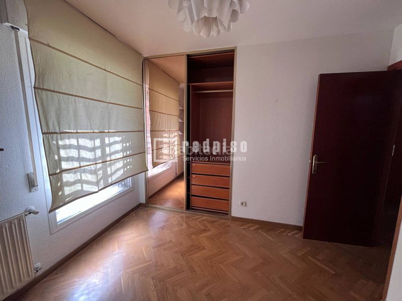 Foto 64aa582c-6d52-40ea-af43-e5d4ed1b3257. Pis amb calefacció aparcament a Ventas Madrid