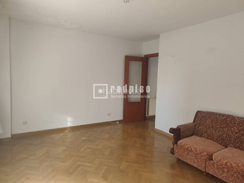 Foto 7955ca68-25f6-463d-b577-d0596961b158. Pis amb calefacció aparcament a Ventas Madrid