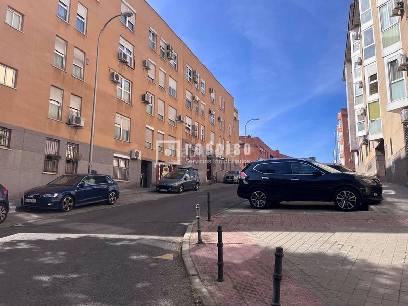 Foto 8b5a9c09-3919-466c-9e1c-932e6696c509. Pis amb calefacció aparcament a Ventas Madrid