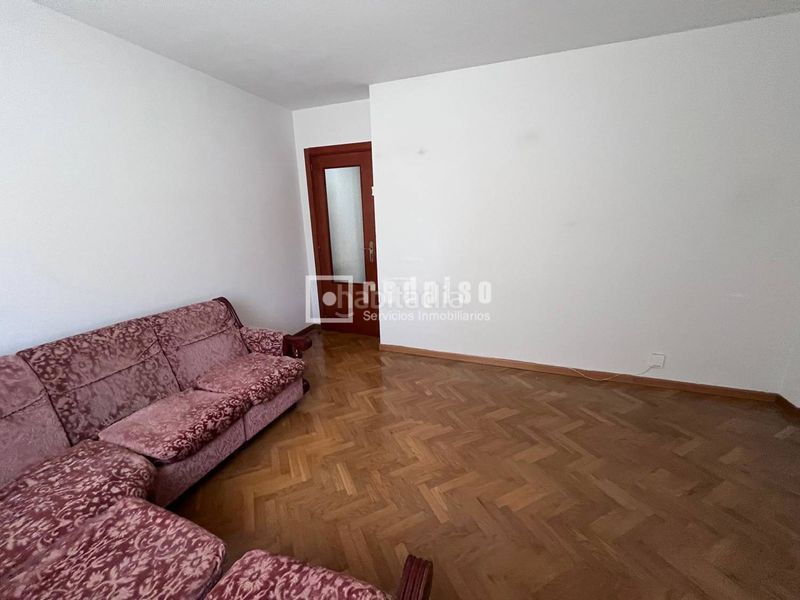 Foto f3e8bee3-cacb-47d6-ad95-c11f9a33021d. Pis amb calefacció aparcament a Ventas Madrid