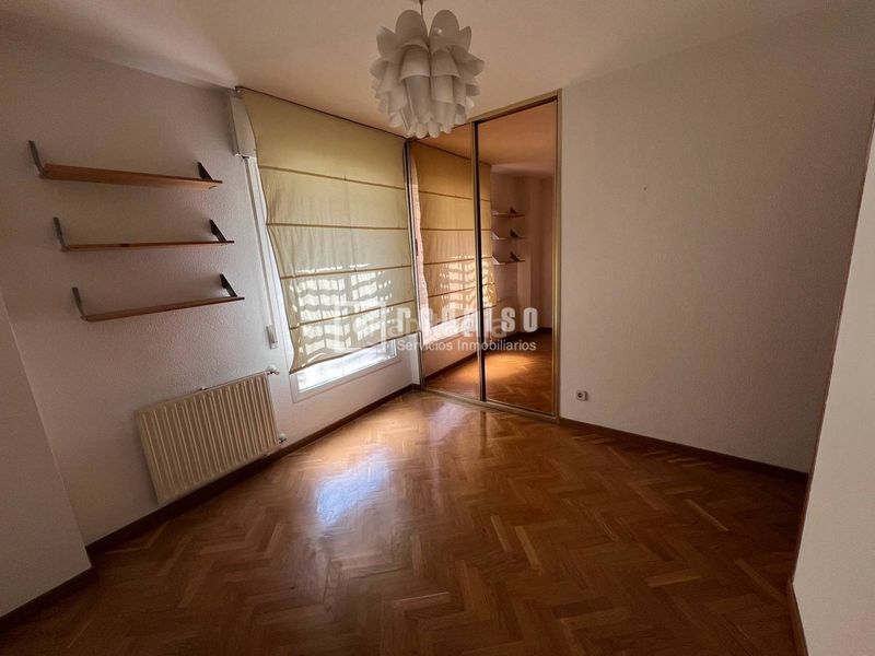 Foto f950166e-f3ef-46a9-9b5c-7abff3d131c6. Pis amb calefacció aparcament a Ventas Madrid