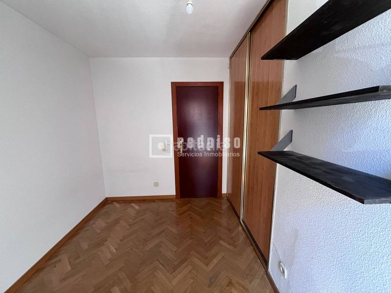 Foto faffdc31-a2d7-4d44-9ac0-7e94254af72a. Pis amb calefacció aparcament a Ventas Madrid