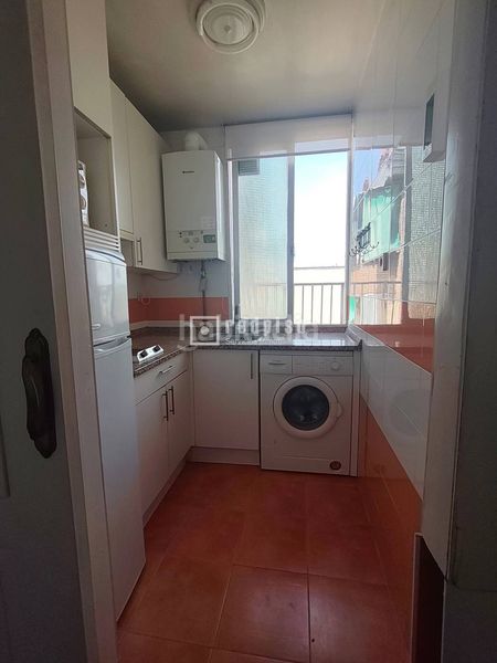 Foto f1beedb6-fe53-439f-9d41-7d710692d081. Pis amb calefacció a Ventas Madrid