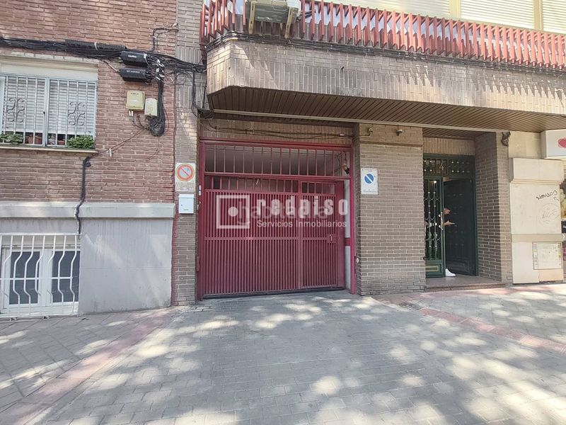 Foto ab99ab90-c41b-4238-b957-14190e88b3e9. Aparcament cotxe a Ventas Madrid