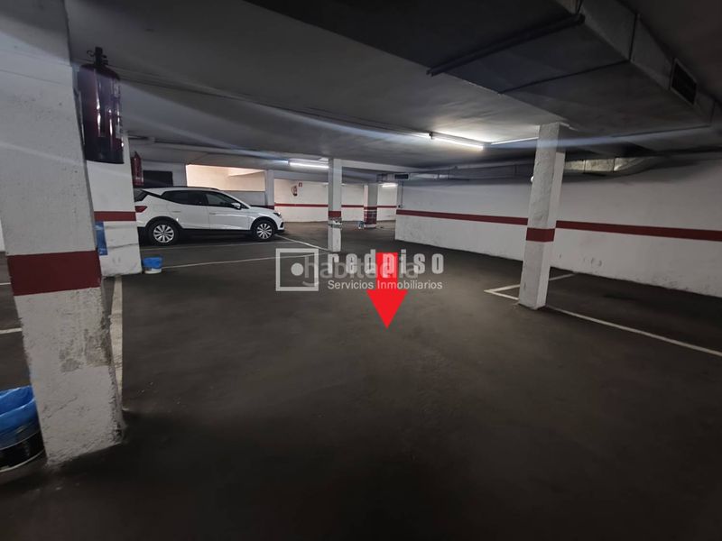 Foto d0821c9f-bd95-4517-ad37-81bd23eb2d92. Aparcament cotxe a Ventas Madrid