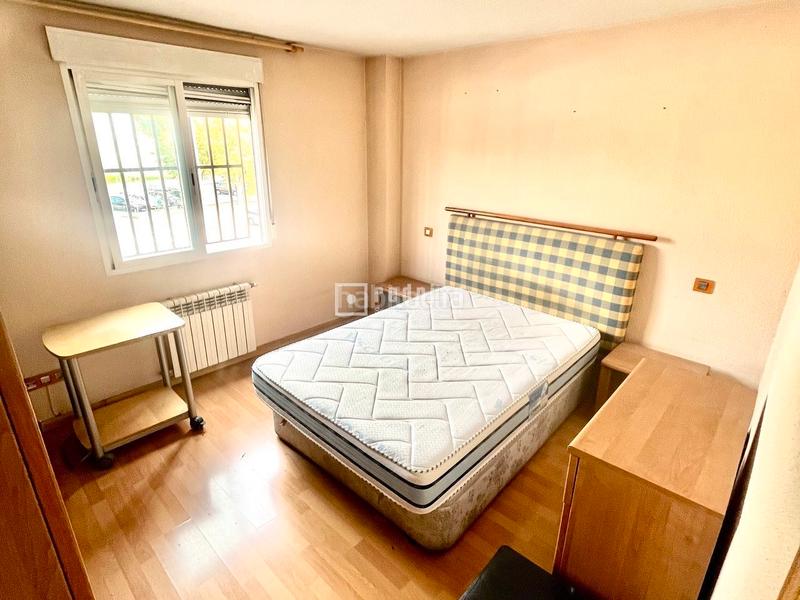 Foto b7822600-186b-419e-9452-b1c0c08b0e45. Piso en Numancia Madrid