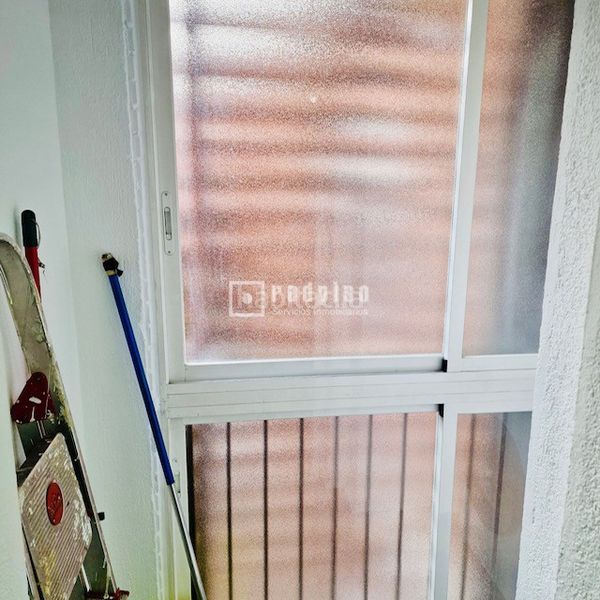 Foto 2c297272-1858-4f26-9017-62f5cf34d9f7. Pis amb calefacció aparcament a Numancia Madrid