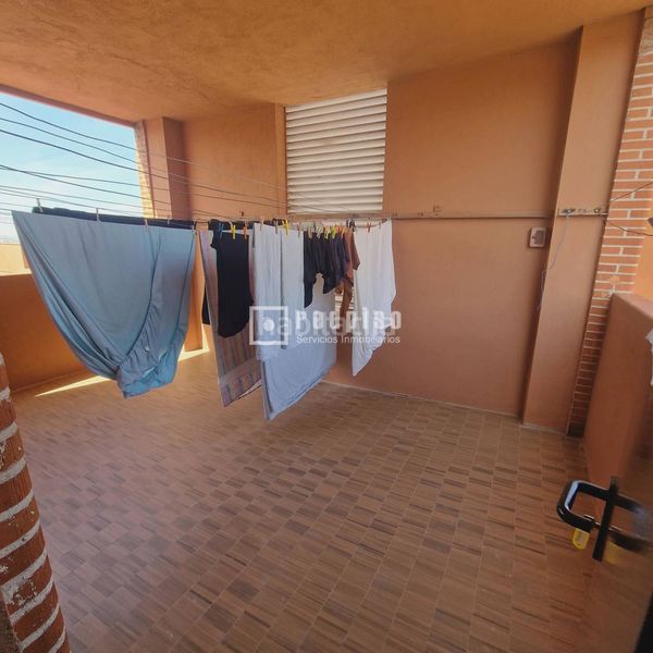 Foto f74768f5-ad45-4e8a-a394-050d14ab08ea. Pis amb calefacció a Numancia Madrid