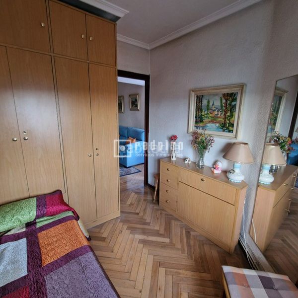 Foto 0bf9fed5-10ca-4434-91f8-20aef8626c0c. Flat with heating in Numancia Madrid