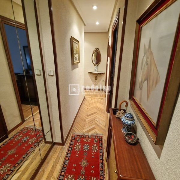 Foto dbddc73a-2a8d-4fe9-a387-7d9a1998ccc6. Flat with heating in Numancia Madrid