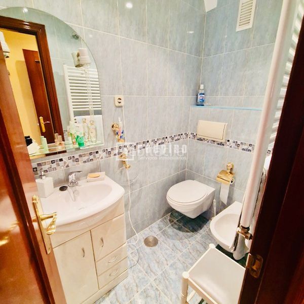 Foto ea3245ce-f2f8-496b-b5e0-9345a5fd31cc. Apartament amb calefacció aparcament a Numancia Madrid