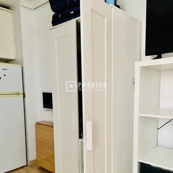 Foto 96605788-f649-4702-a870-9c35c3a4d542. Estudi amb calefacció a Numancia Madrid