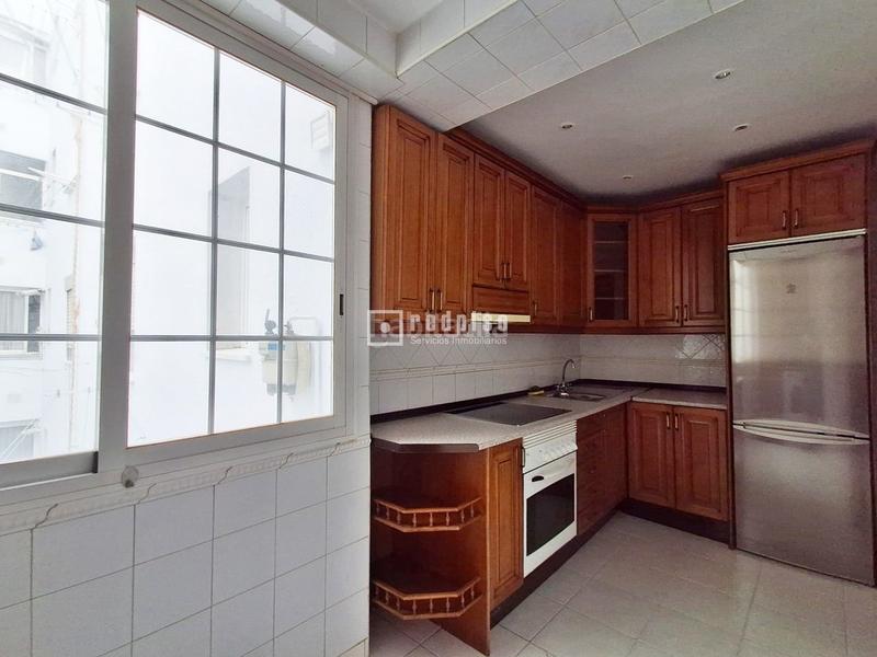 Foto 4022a24d-9cc6-4673-a382-59af7226eb35. Rent flat with heating parking in Parque Ondarreta-Urtinsa Alcorcón