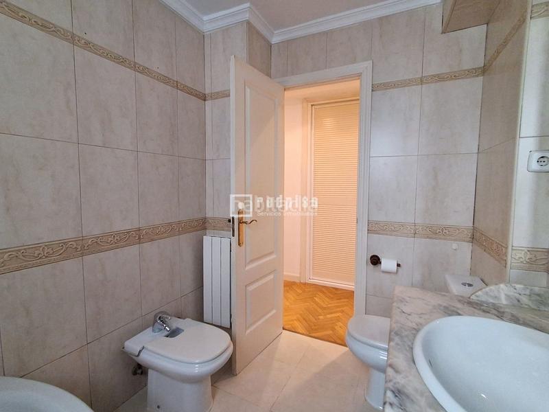 Foto 5080561e-8418-42cf-83b8-c79360e10acc. Rent flat with heating parking in Parque Ondarreta-Urtinsa Alcorcón