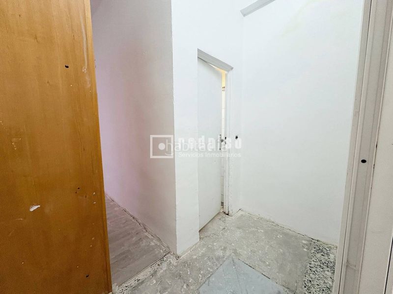 Foto 4d7d3f3f-e8b5-4532-aa81-5aee1bfc61ef. Local comercial a Parque Lisboa-La Paz Alcorcón