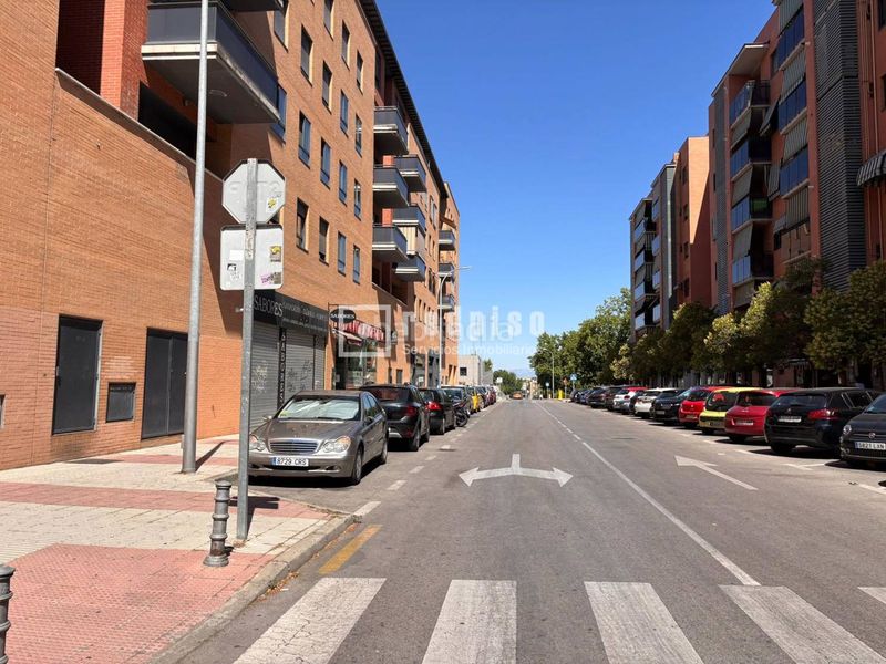 Foto e9fc0e1c-027a-47a4-9ad7-71d9d2ac5558. Local comercial a Parque Lisboa-La Paz Alcorcón