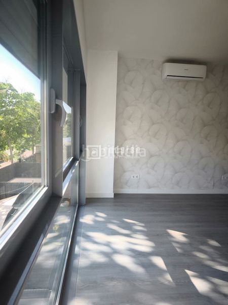 Foto 5385b0f8-facb-432b-945a-3d6fb0665563. Location loft avec chauffage parking dans Campodón-Ventorro del Cano Alcorcón