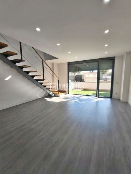 Foto 7b67b996-5b68-4df8-b86f-645b25798e2f. Location loft avec chauffage parking dans Campodón-Ventorro del Cano Alcorcón