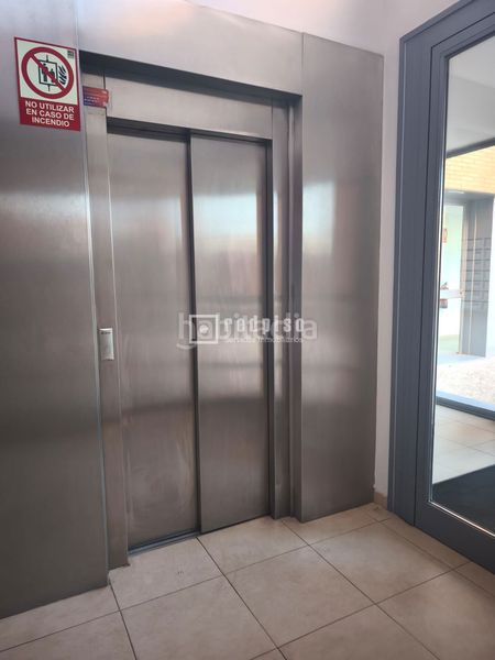 Foto 80d4223d-fe26-4b3b-842e-85aba8082f27. Location loft avec chauffage parking dans Campodón-Ventorro del Cano Alcorcón