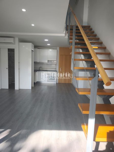 Foto ba2f982f-8f3e-411f-b3d1-88ed1c1e64df. Location loft avec chauffage parking dans Campodón-Ventorro del Cano Alcorcón