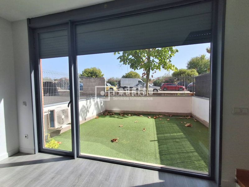 Foto 4dc978d7-a6a1-4a6f-8ae3-f521d764e387. Location loft avec chauffage parking dans Campodón-Ventorro del Cano Alcorcón