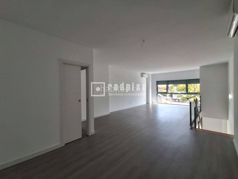 Foto 79725bb0-c828-4a5f-9a9d-7b9a0e756d82. Miete loft mit heizung parking in Campodón-Ventorro del Cano Alcorcón