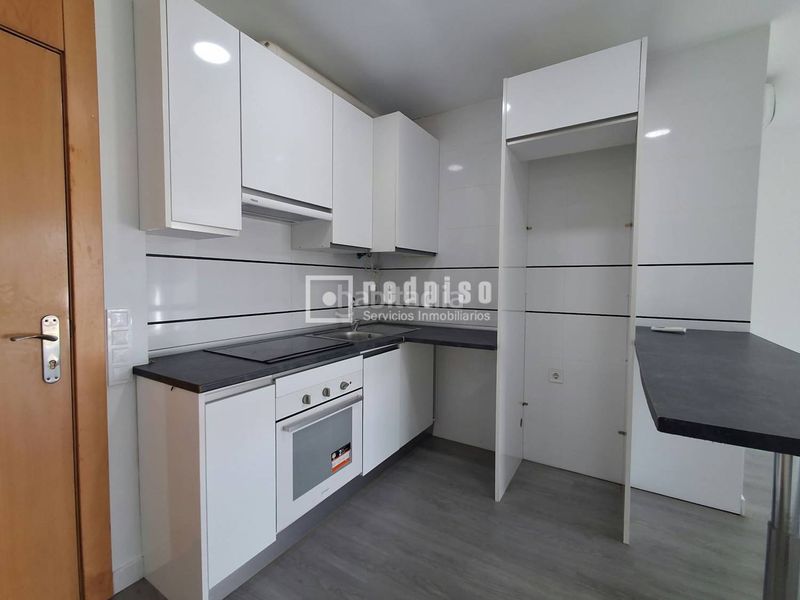 Foto f0a8b5b1-cf38-458a-83be-10e5ad8337e6. Miete loft mit heizung parking in Campodón-Ventorro del Cano Alcorcón
