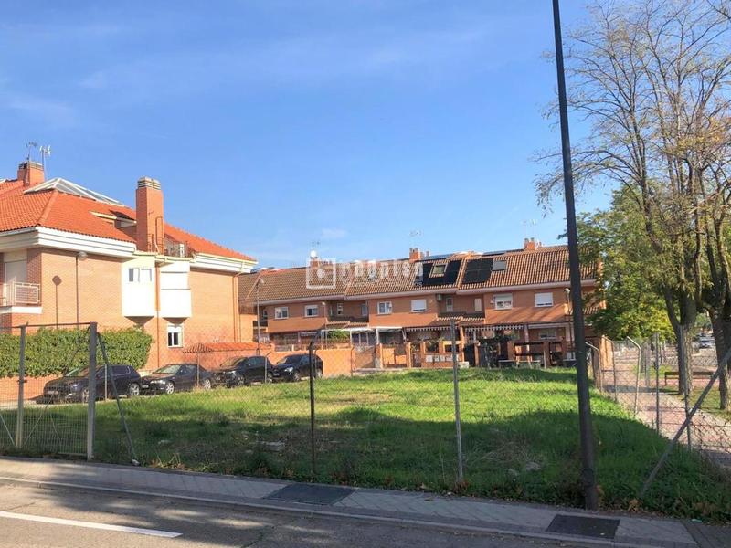 Foto 73141727-9ac5-4f88-ad26-8f6e90961142. Rent residential plot in Sector 3 Getafe