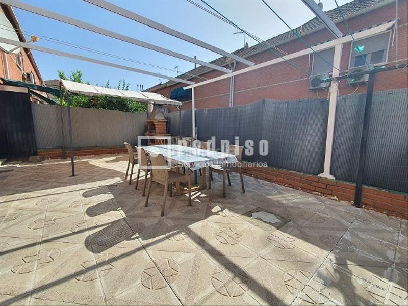 Foto 240dd33c-d153-4e0e-9031-eebf02af13cf. Xalet amb calefacció a Sector 3 Getafe