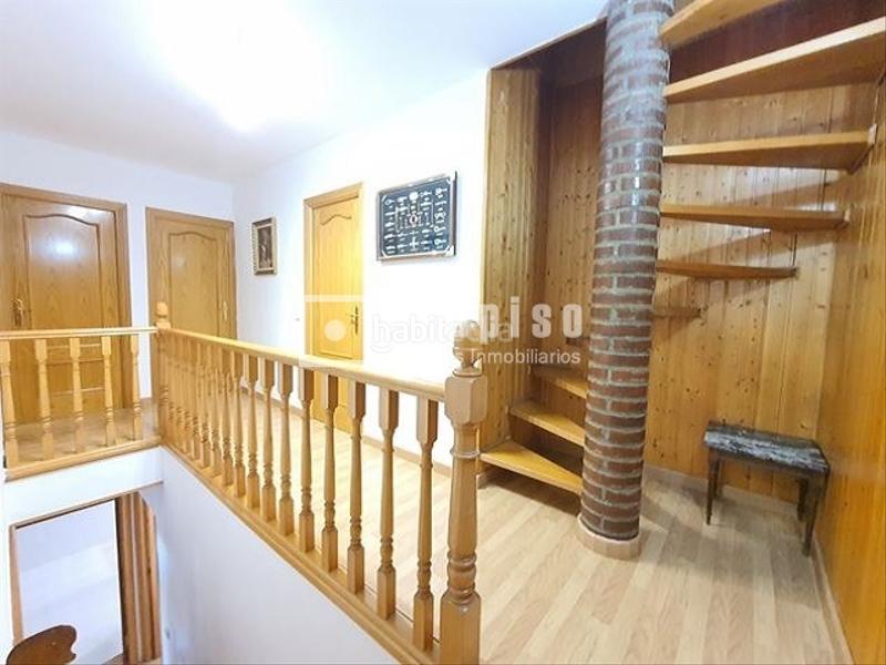 Foto 3c65385f-1350-4e27-81ad-878e61cbc34b. Xalet amb calefacció a Sector 3 Getafe