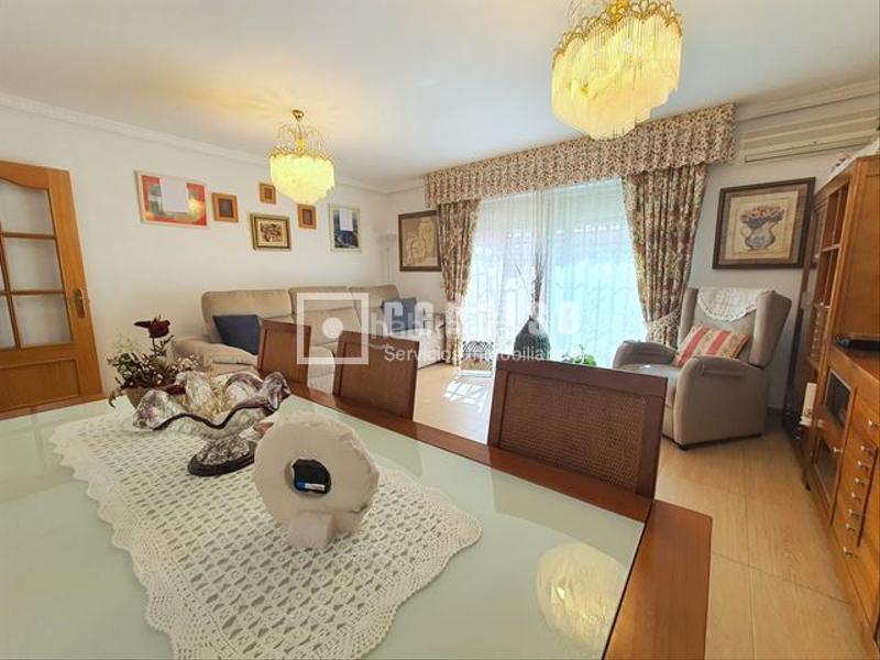 Foto 5242d293-c078-4b4f-bc77-4670b38ad542. Xalet amb calefacció a Sector 3 Getafe