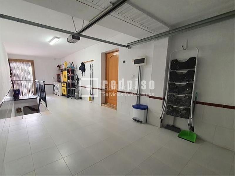 Foto 9de27281-11b9-4b43-bd9c-c94b895b59bb. Xalet amb calefacció a Sector 3 Getafe