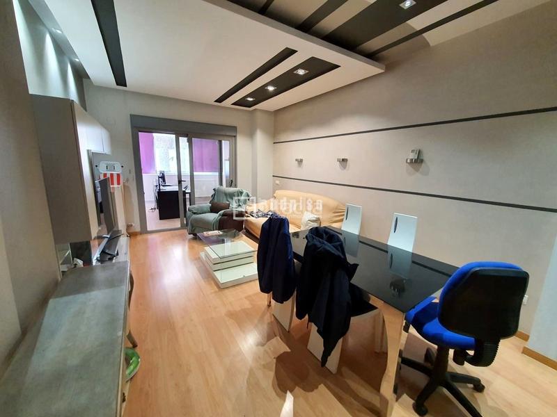 Foto a4a6d9bc-7802-40d4-b571-3221dba4d780. Pis amb calefacció aparcament piscina a Buenavista Getafe