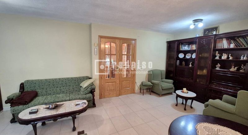 Foto 12078fe9-e866-431d-8d71-388df354871d. Chalet avec chauffage parking dans Sector 3 Getafe