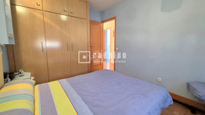 Foto 2d5bb9b8-20b9-45cf-8420-448626547f5b. Chalet avec chauffage parking dans Sector 3 Getafe