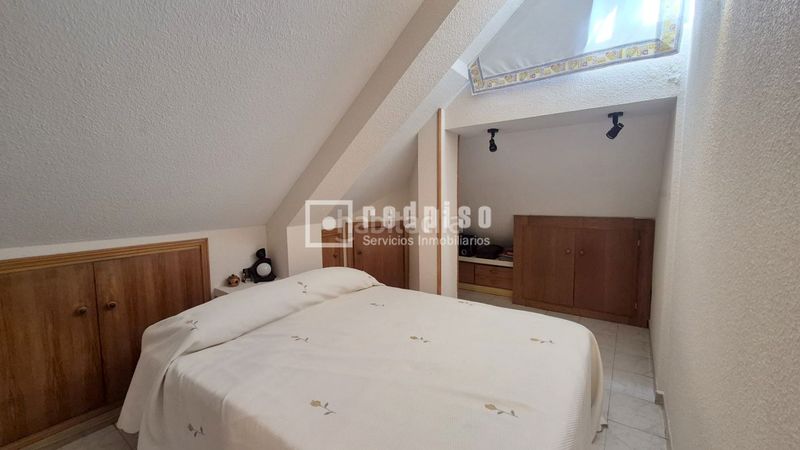 Foto 4703e78c-3d51-4d5a-9ad4-69c1dfc6554a. Chalet avec chauffage parking dans Sector 3 Getafe