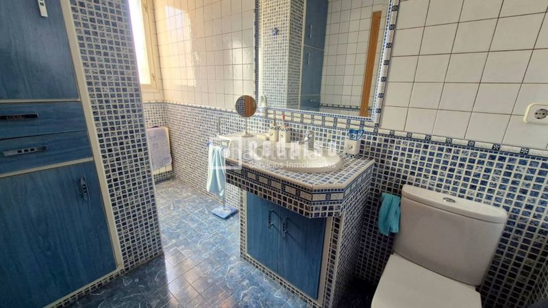 Foto 51bb90ff-6fb9-40c2-97ae-6a766ab319f6. Chalet avec chauffage parking dans Sector 3 Getafe