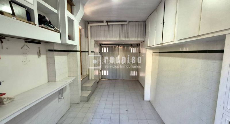 Foto 650a6735-675e-49f3-8705-f896196e5d72. Chalet avec chauffage parking dans Sector 3 Getafe