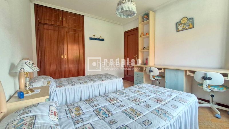 Foto 1fde7dd8-82c8-4714-8cde-5eed0d281b18. Xalet amb calefacció aparcament a Sector 3 Getafe