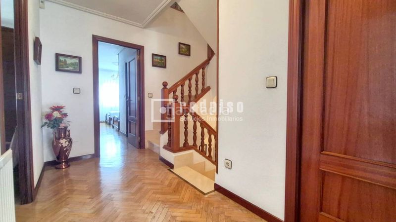 Foto 44912c9c-6dca-43e8-8e54-64d9c4964230. Xalet amb calefacció aparcament a Sector 3 Getafe