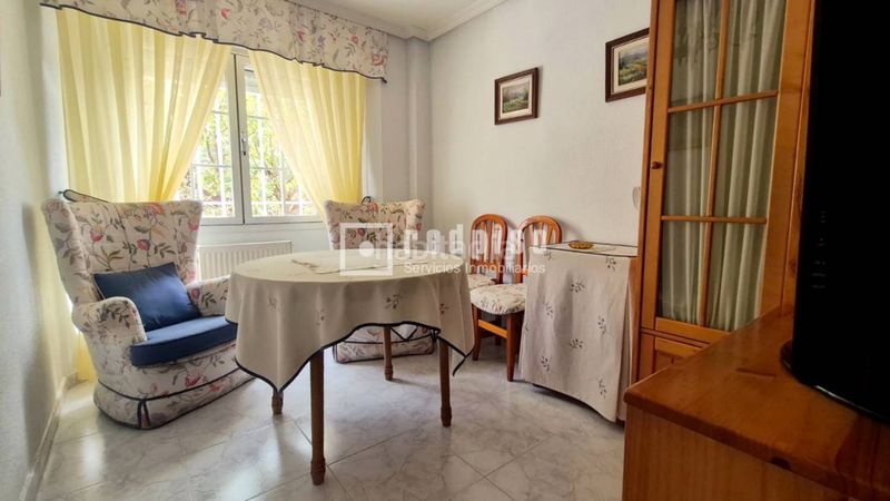 Foto 70de8179-49ee-413c-9f2e-fa43544f06b9. Xalet amb calefacció aparcament a Sector 3 Getafe